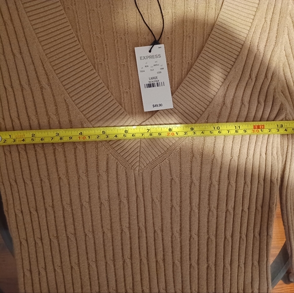 Express sweater - Picture 4 of 4
